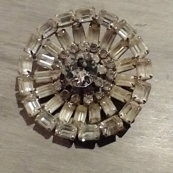 Vintage Brooch - Picture 11 of 12